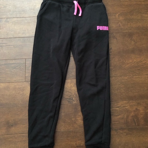 Girls XL Puma sweatpants - Picture 1 of 1